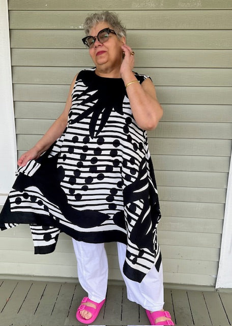 DTH Dots &Stripes Waterfall Top (black and white)
