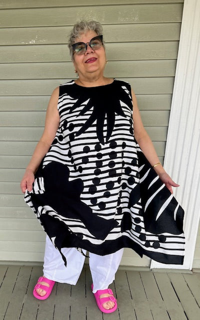 DTH Dots &Stripes Waterfall Top (black and white)