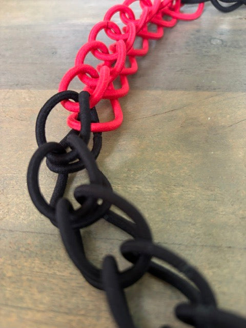 Chain Link Black And Red