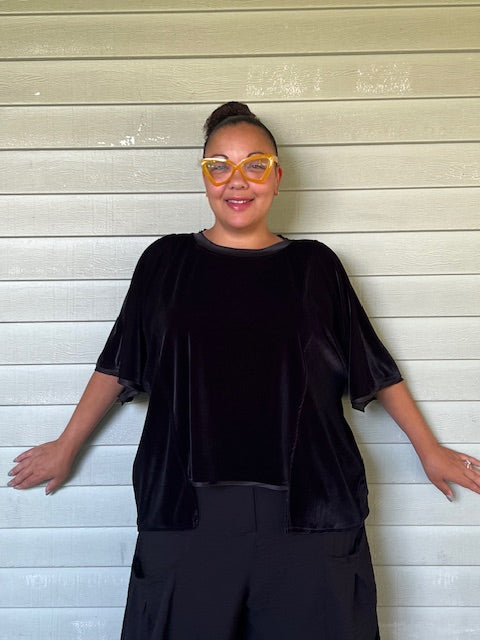 DTH High Front/Low Sides Velvet Top