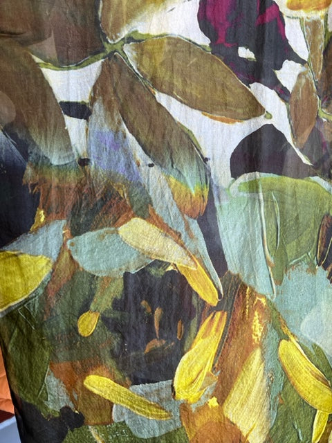 Abstract Brush Stoke Scarf (Green or Wine)