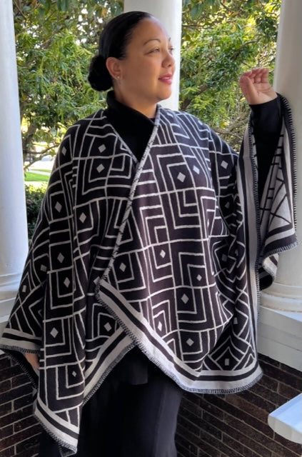 Black and Grey Diamonds and Llines Serape