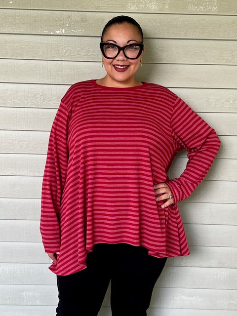 Gerties Long Angel Top with Muted Stripes (Masai Red, Port, Olive)