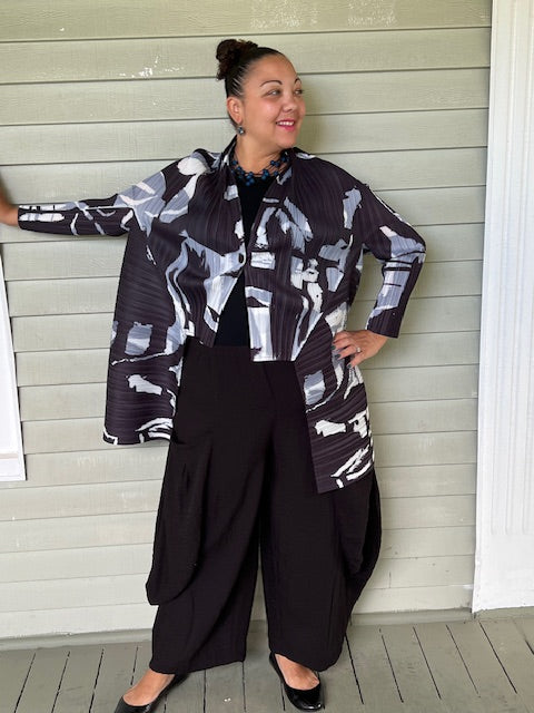 Vanite Couture Shawl Collar Duster -Black/Gray Print