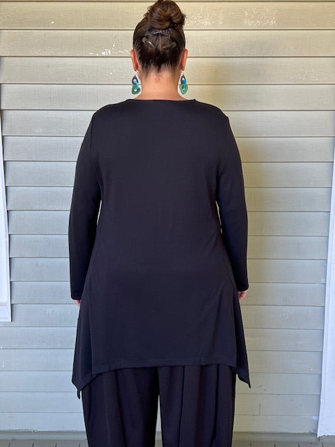 Alembika Sangria Top (Black or Wine)