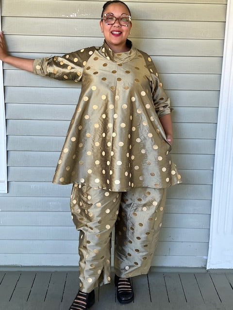 DTH 100% Gold Silk Seamed Pants with Dot Embroidery
