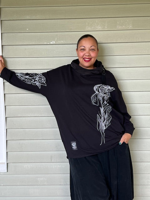 100% Cotton Black Flower Sweatshirt