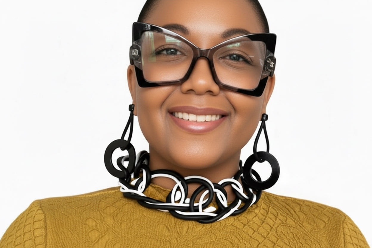 Short Chaotic Rubber Necklace