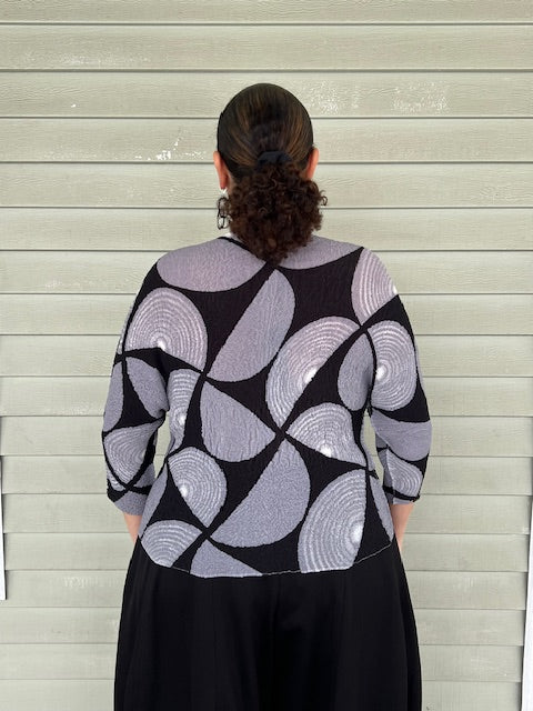 Vanite Couture Black/Gray Half Circles Pleats Top