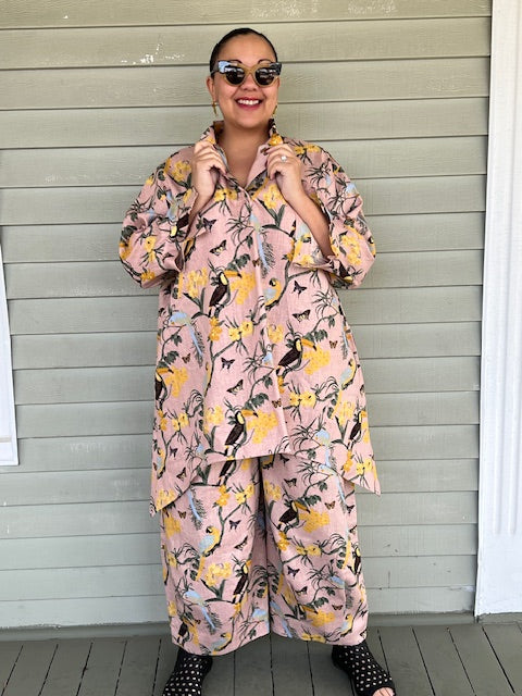 DTH 100% Linen Toucan Carmen Top