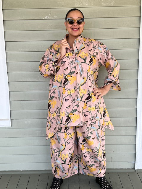 DTH 100% Linen Toucan Carmen Top