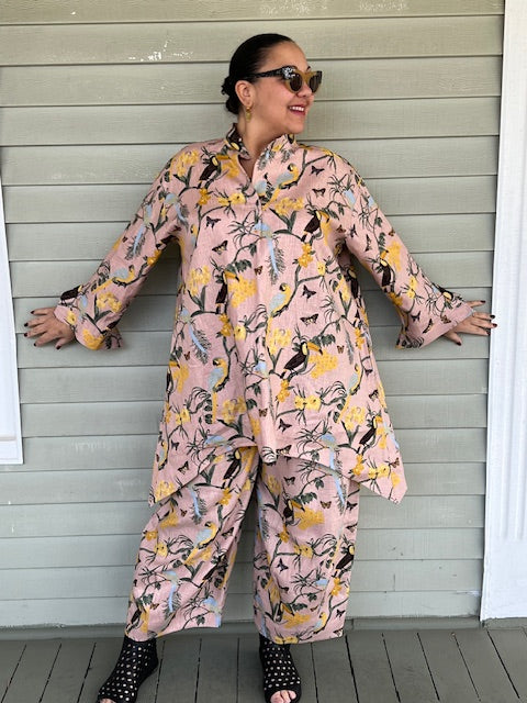 DTH 100% Linen Toucan Carmen Top
