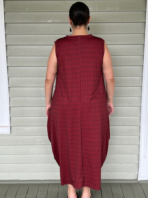 DTH Arrow Print Bubble Knit Dress