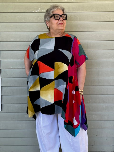 DTH Geometric Triangle Cap Sleeve Top