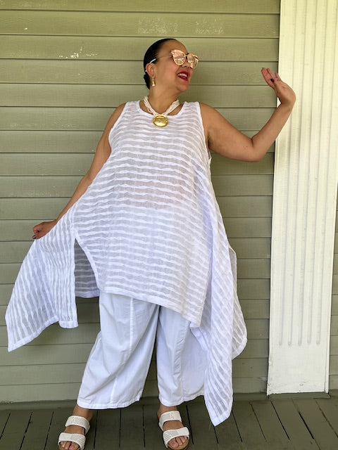 DTH White Pleated Linen Opposite Top