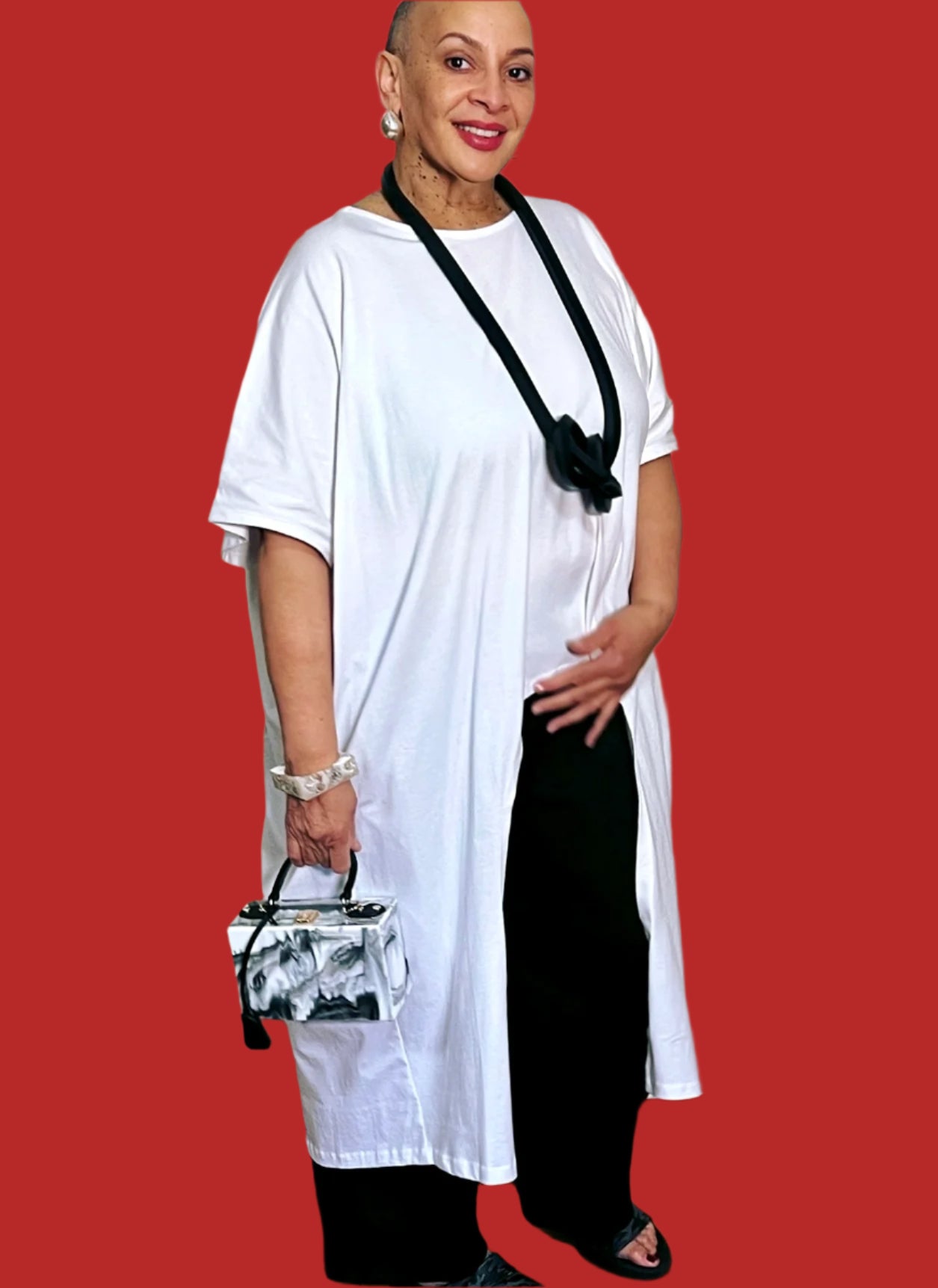 Alembika Urban Cutout Tunic (White or Black)