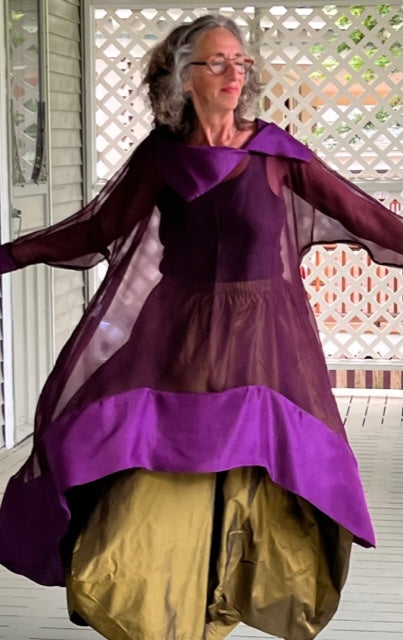 DTH 100% Silk Organza Hi Lo (Eggplant)