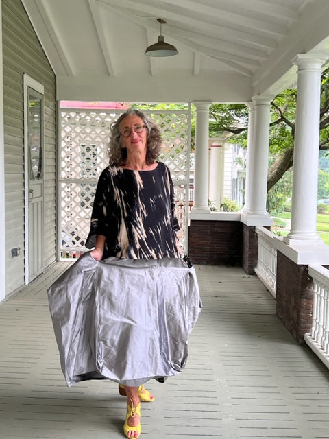 DTH Architect Skirt in 100% Silk Taffeta ( Dark Grey)