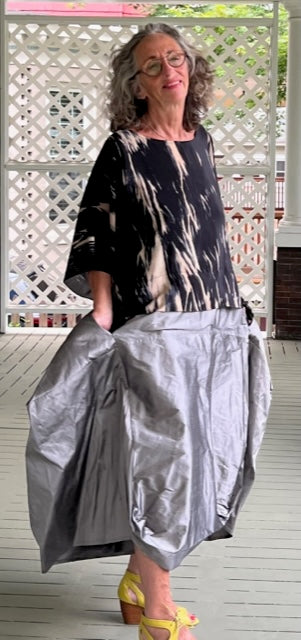 DTH Architect Skirt in 100% Silk Taffeta ( Dark Grey)