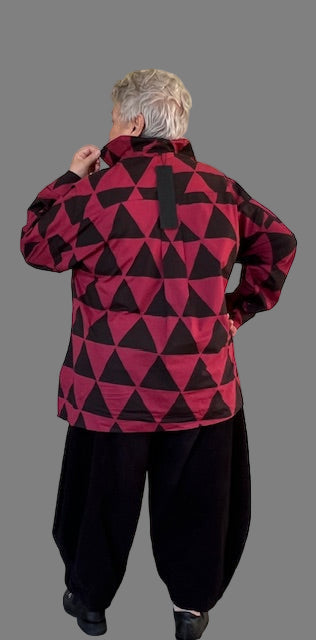 Kedem Motion Shirt (Black/Burgundy)