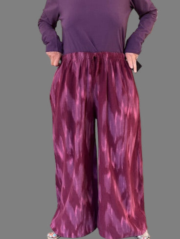 Brush Stroke Corduroy Pants (Navy/Green, Cranberry, or Violet/Gray)