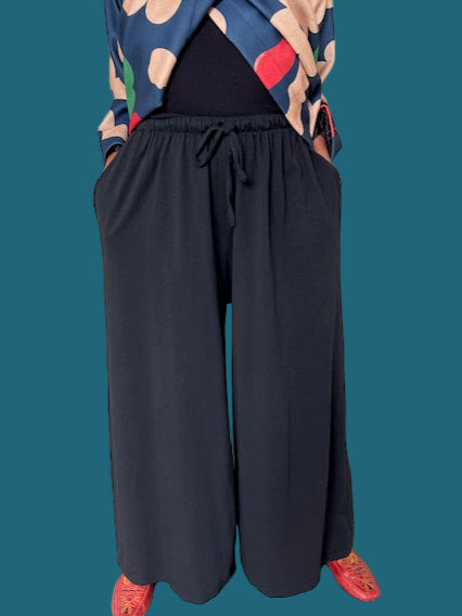 Transparente Wide Leg Sweat Pants (Silver, Black, Green, or Camel)