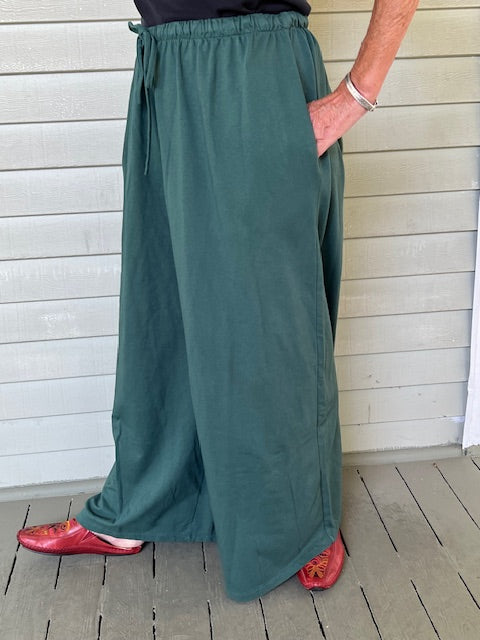 Transparente Wide Leg Sweat Pants (Silver, Black, Green, or Camel)