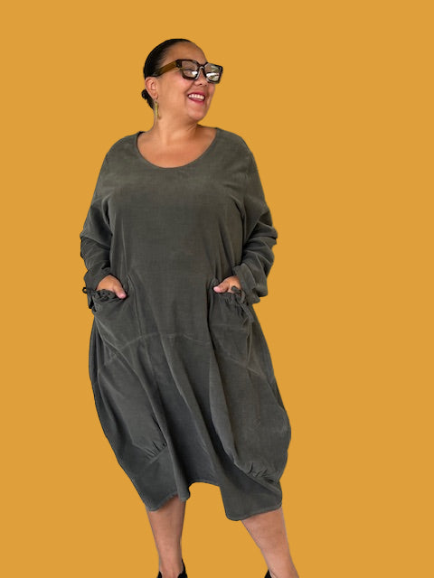 Transparente Big Pocket Dress (Olive)