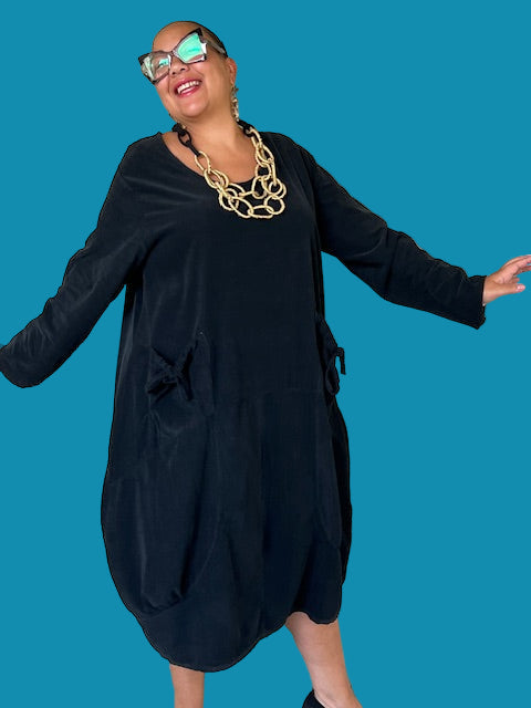 Transparente Big Pocket Dress (Black)