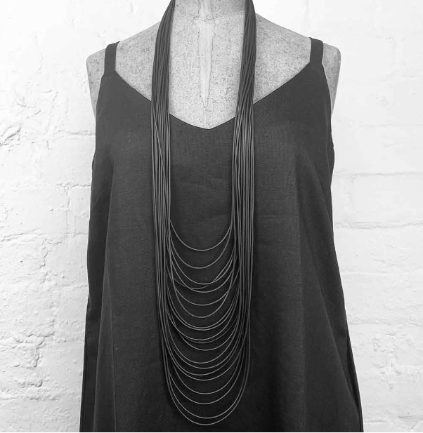 Light Spaghetti Necklace (Teal, Red, or Black)