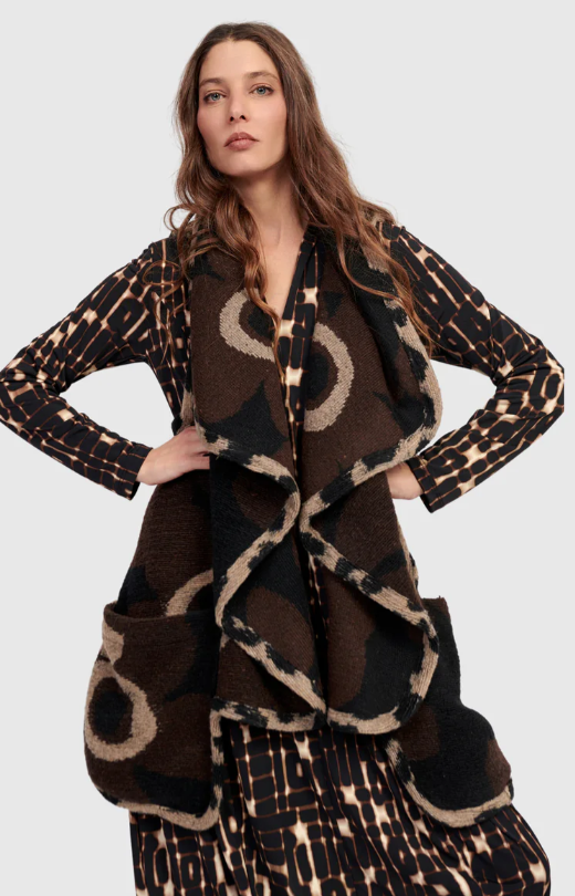 Alembika Piped Cozy Draped Vest (Floral)`