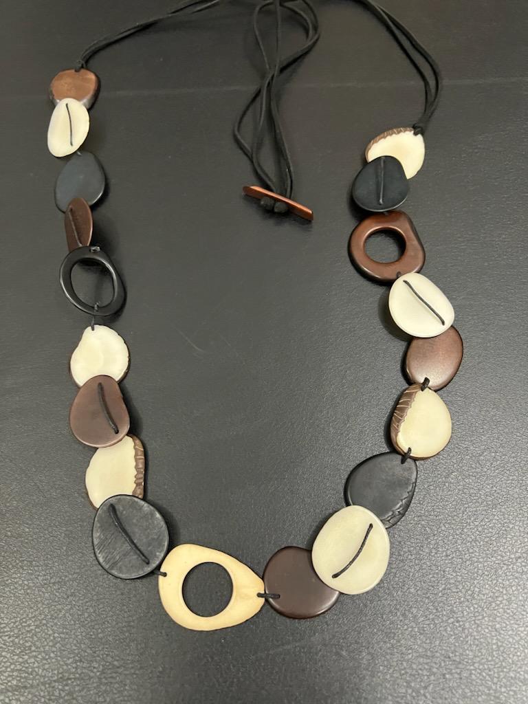 Convertible Tagua Nut Necklace (4 Color Options)