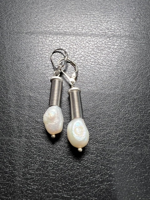 Silver Piano Wire with White Pearl