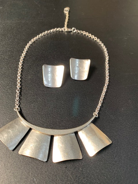 Silver Trapezoids