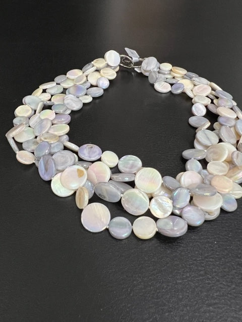 5-Strand Mother of Pearl Necklace (Gray and White)