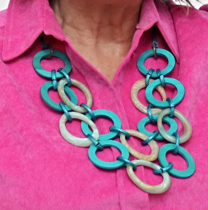 Turquoise Link Daniella Necklace