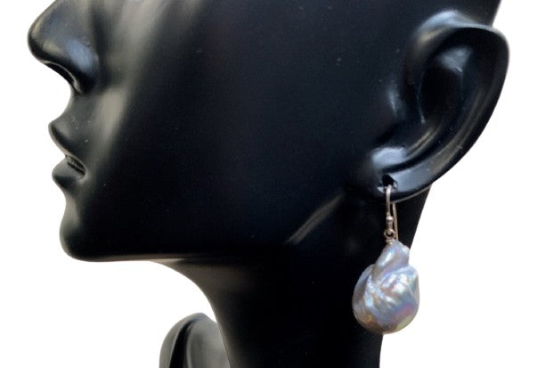 Keishi Pearl Earrings