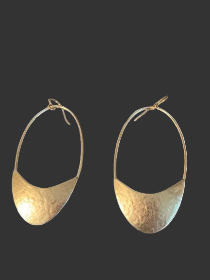 Large Fin Hoop Wire Earrings - Brass