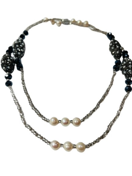Diamond chips and pearls