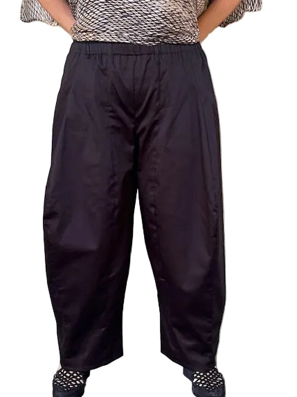 Dth Seamed Pant on 100% Black Polished Stretch Cotton