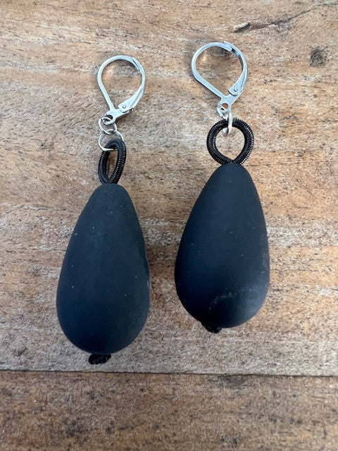 Black Rubber Tear Drop Earings