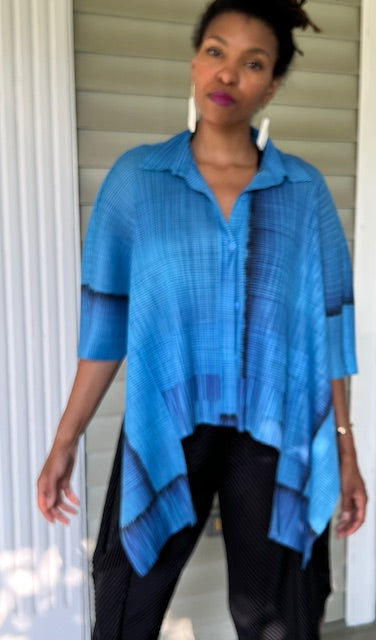 Pleats Boxy Top or Jacket(Blue)