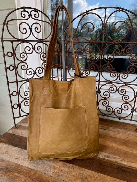 Leather Carry All Handbag  In Olive