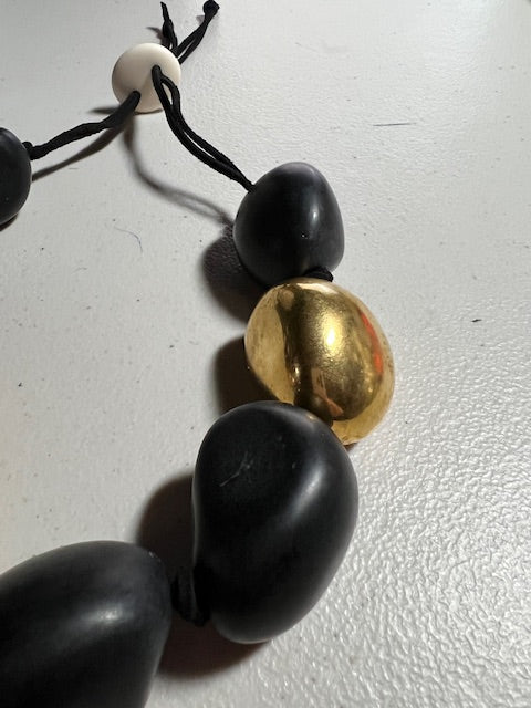 Eco Resin in Black And Gold
