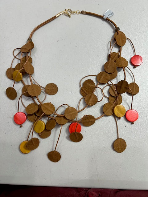 Leather And Wood Allure Necklace