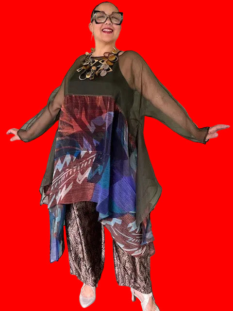 Dth 100 % Silk Waterfall Top With Pleated Chiffon