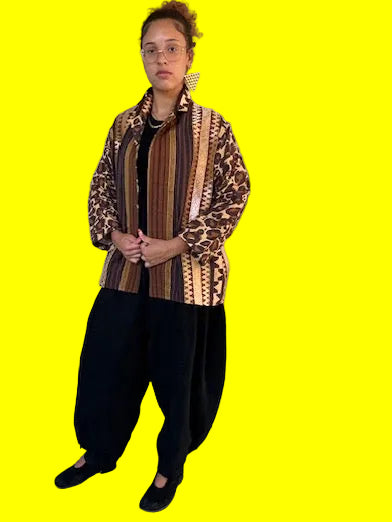 Dth Jacket in Hand Embroidery Gold