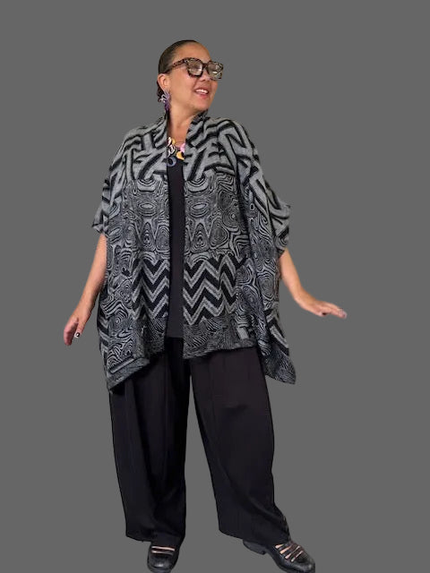Kimono Style Cardigan in Geometric