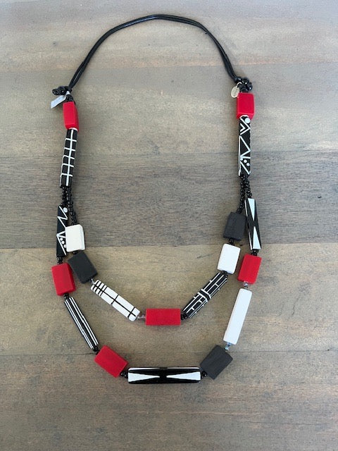 Mia Red,White And Black Necklace