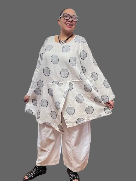 Cheyenne 100% Linen Front Slit Top